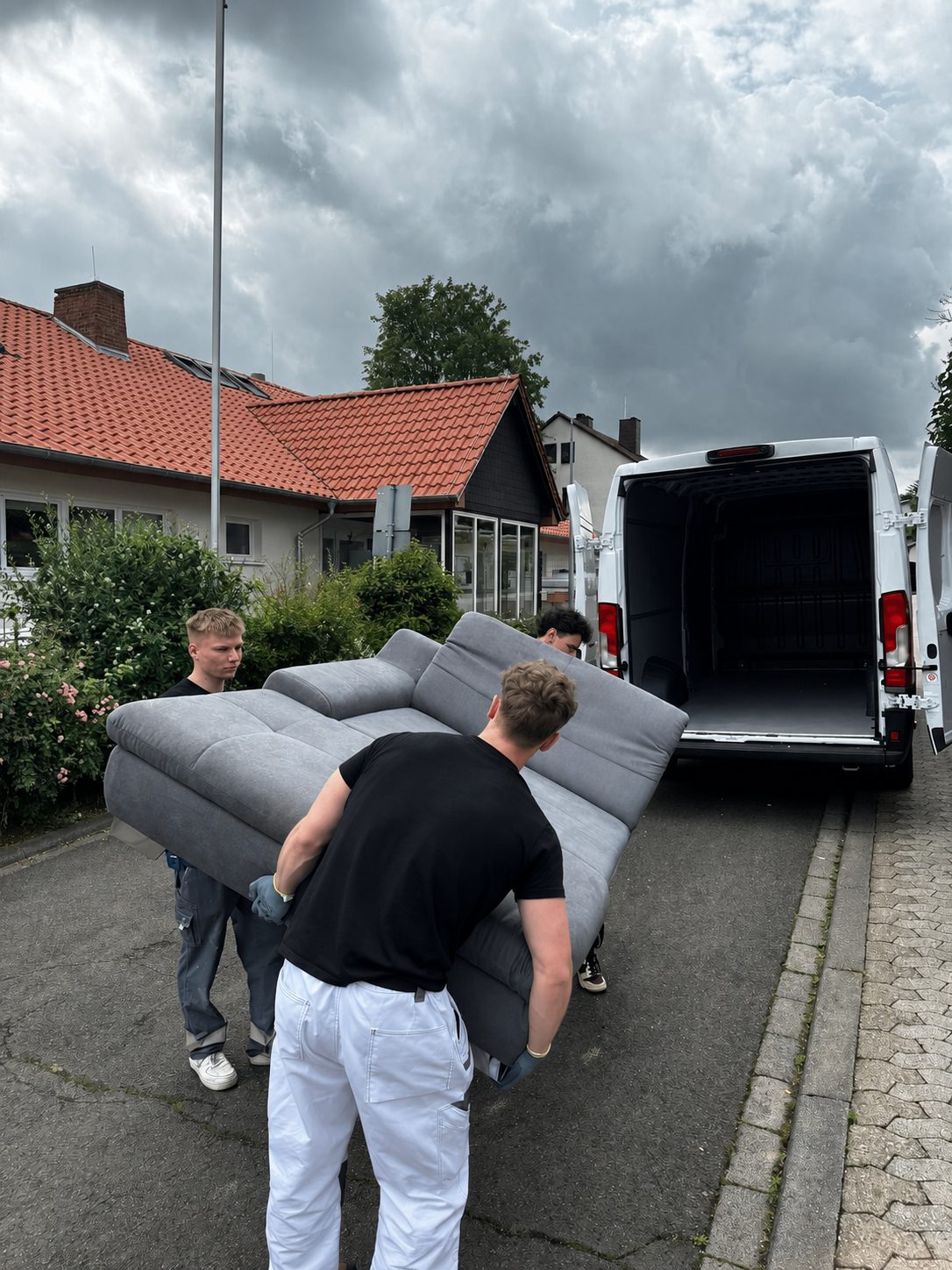 Montage eines Einbauschranks